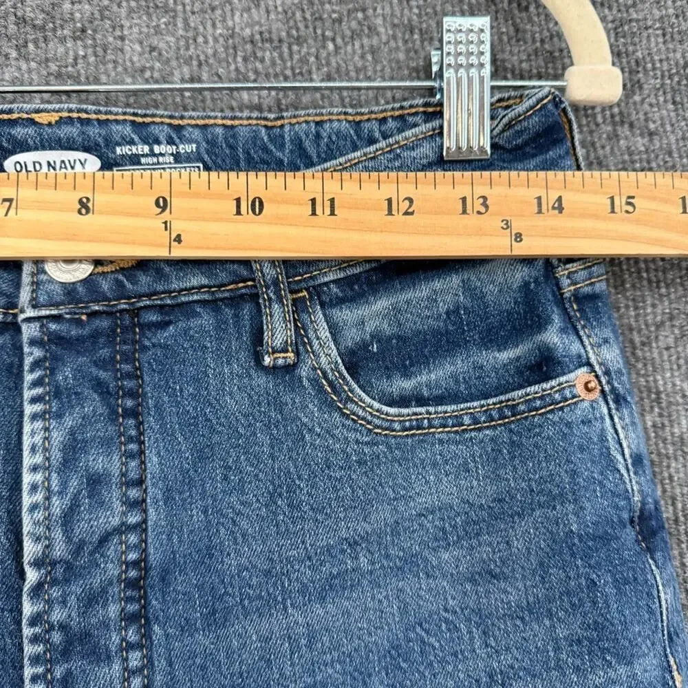 Old Navy Kicker Boot Cut High Rise Jeans Womens 4 Button Fly Medium Wash Stretch - Picture 10 of 12